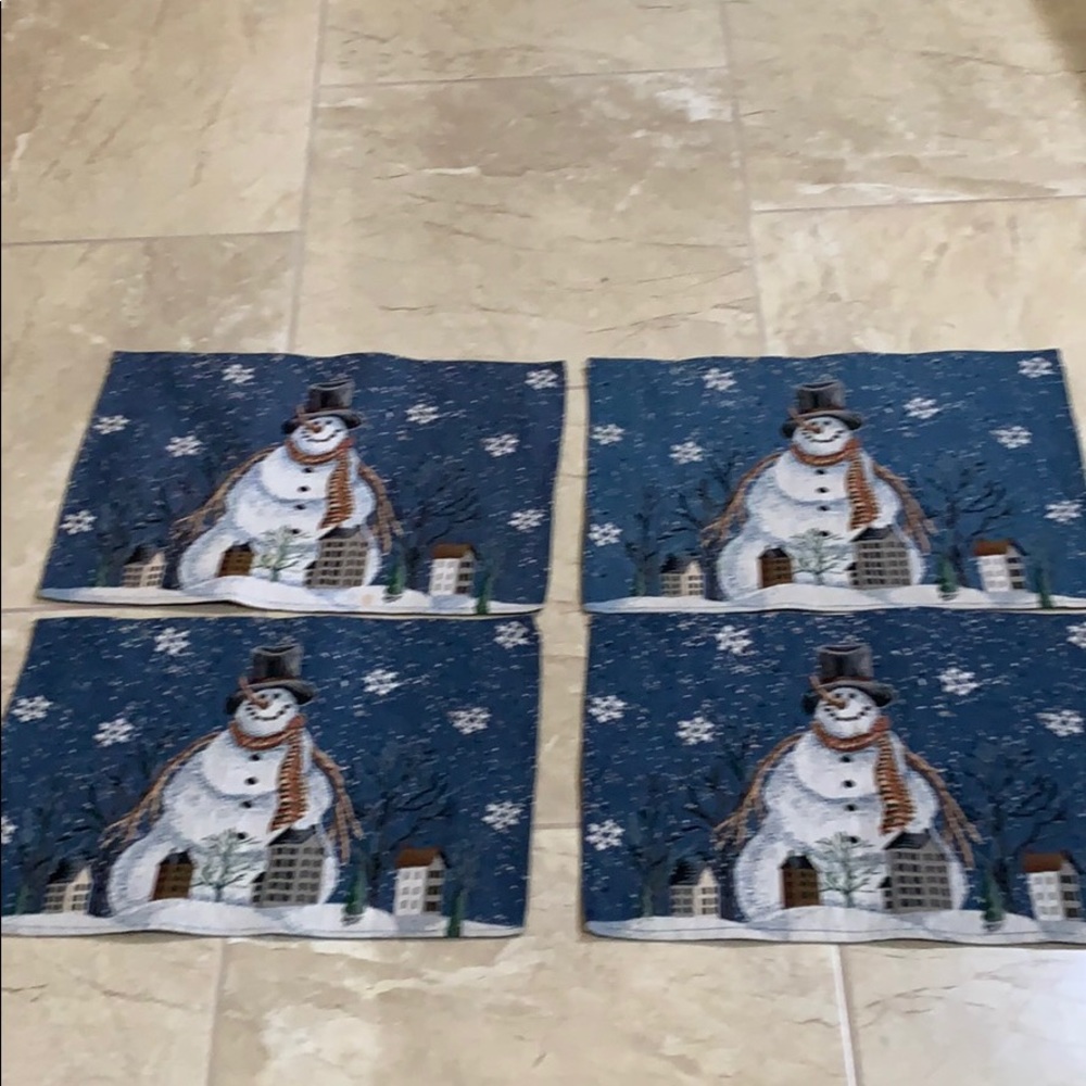 Winter place mats